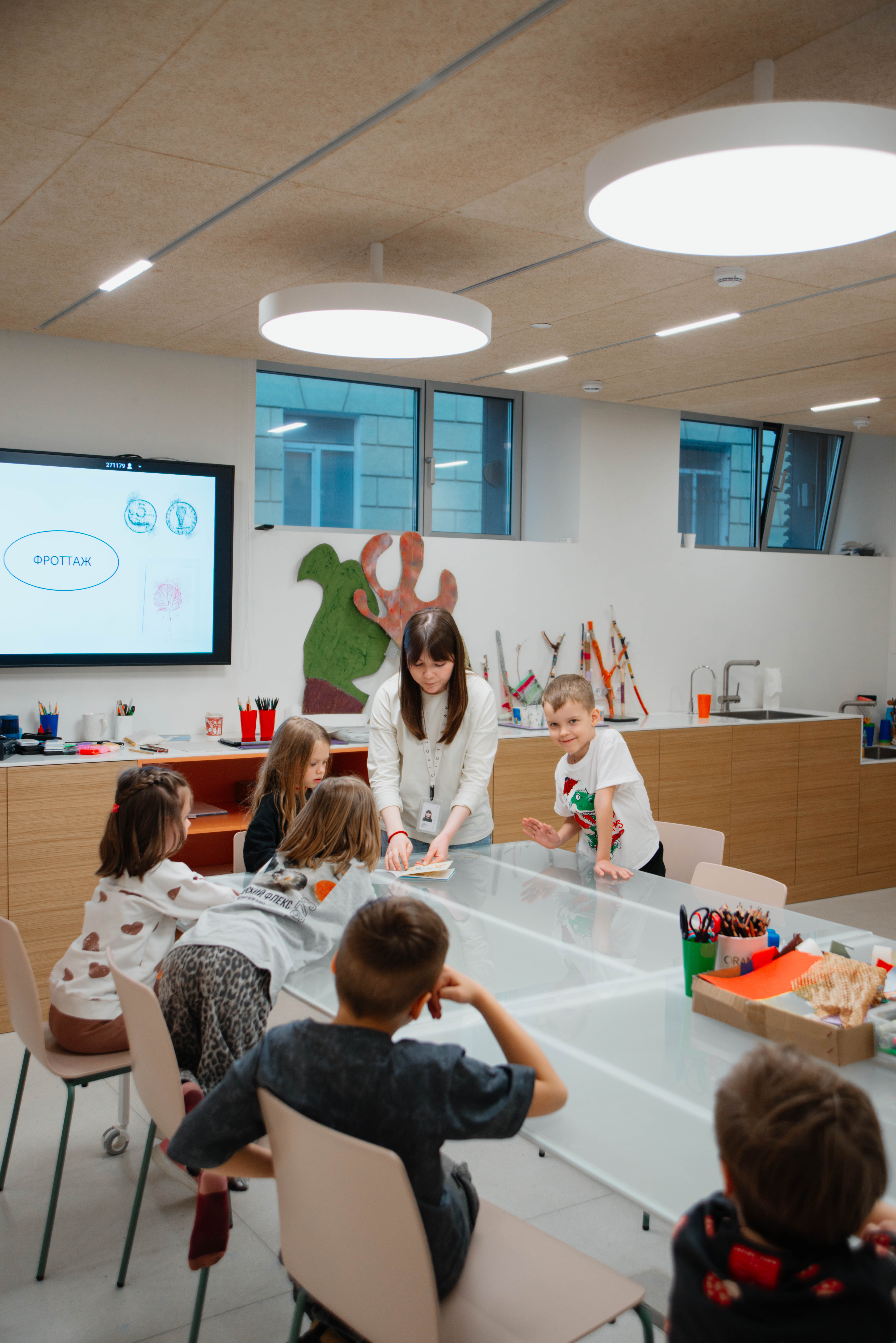 Занятие с преподавателем для детей 7-9 лет