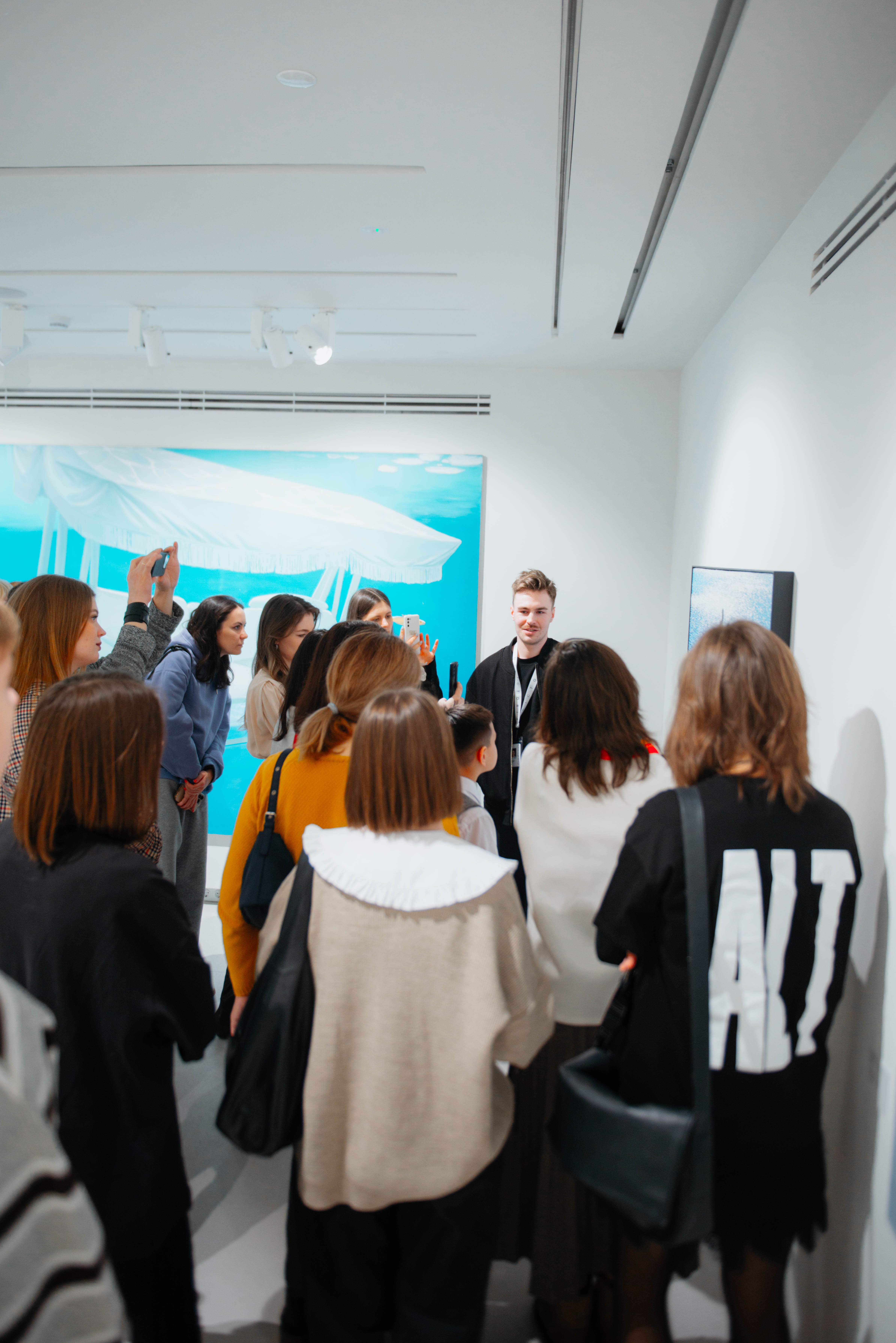 Экскурсия по выставке «Самое красивое место, где я когда либо был»